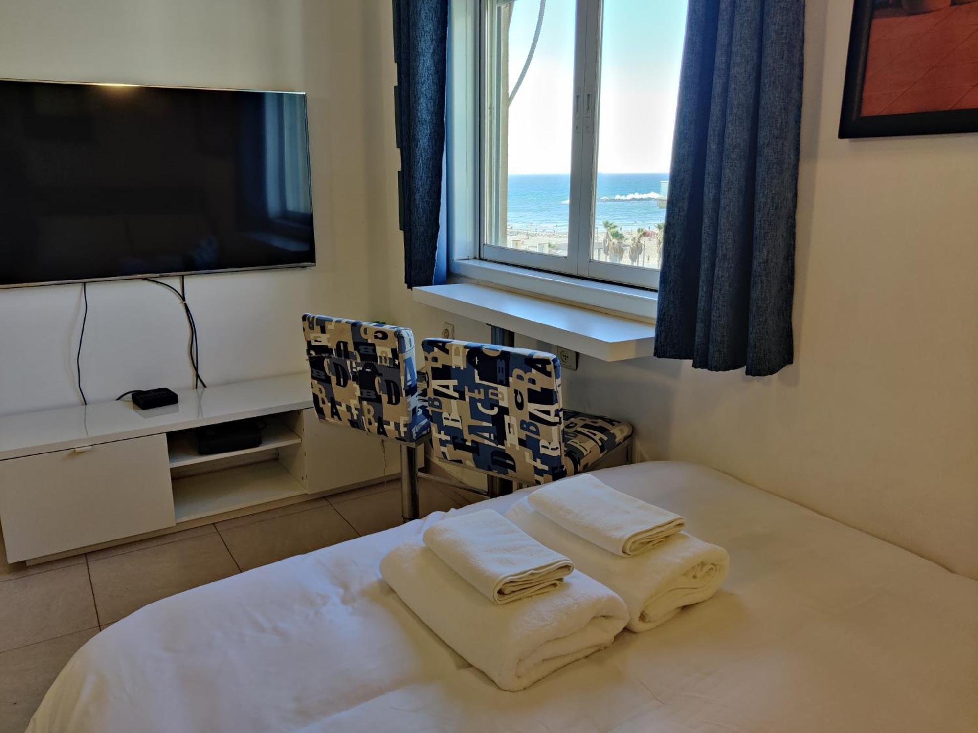 Central Stay Tlv Beachfront 텔아비브 객실 사진
